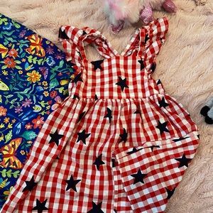 ❤️⚪️💙 kids dress cute for summer!